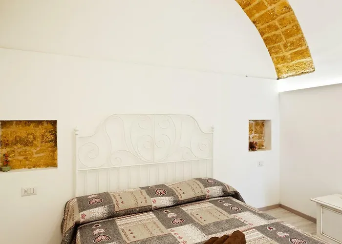 San Nicola Casa Clemente Apartment